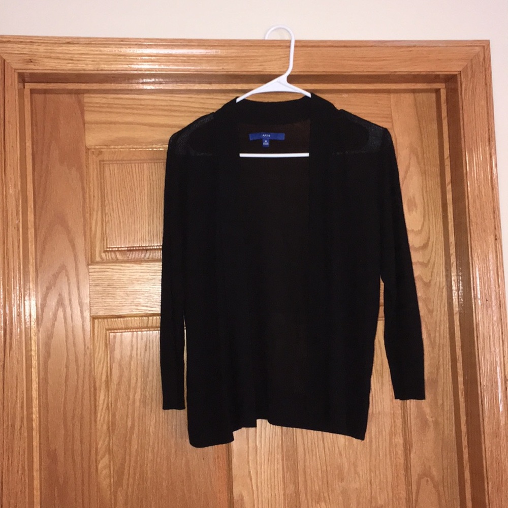 APT.9 Sweater